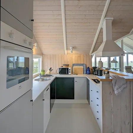 Holiday home Op Lundingland Ockholm